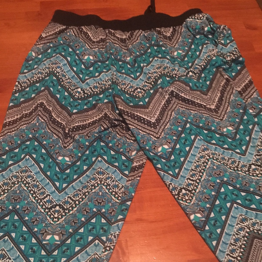 Pattern joggers - Picture 3 of 3